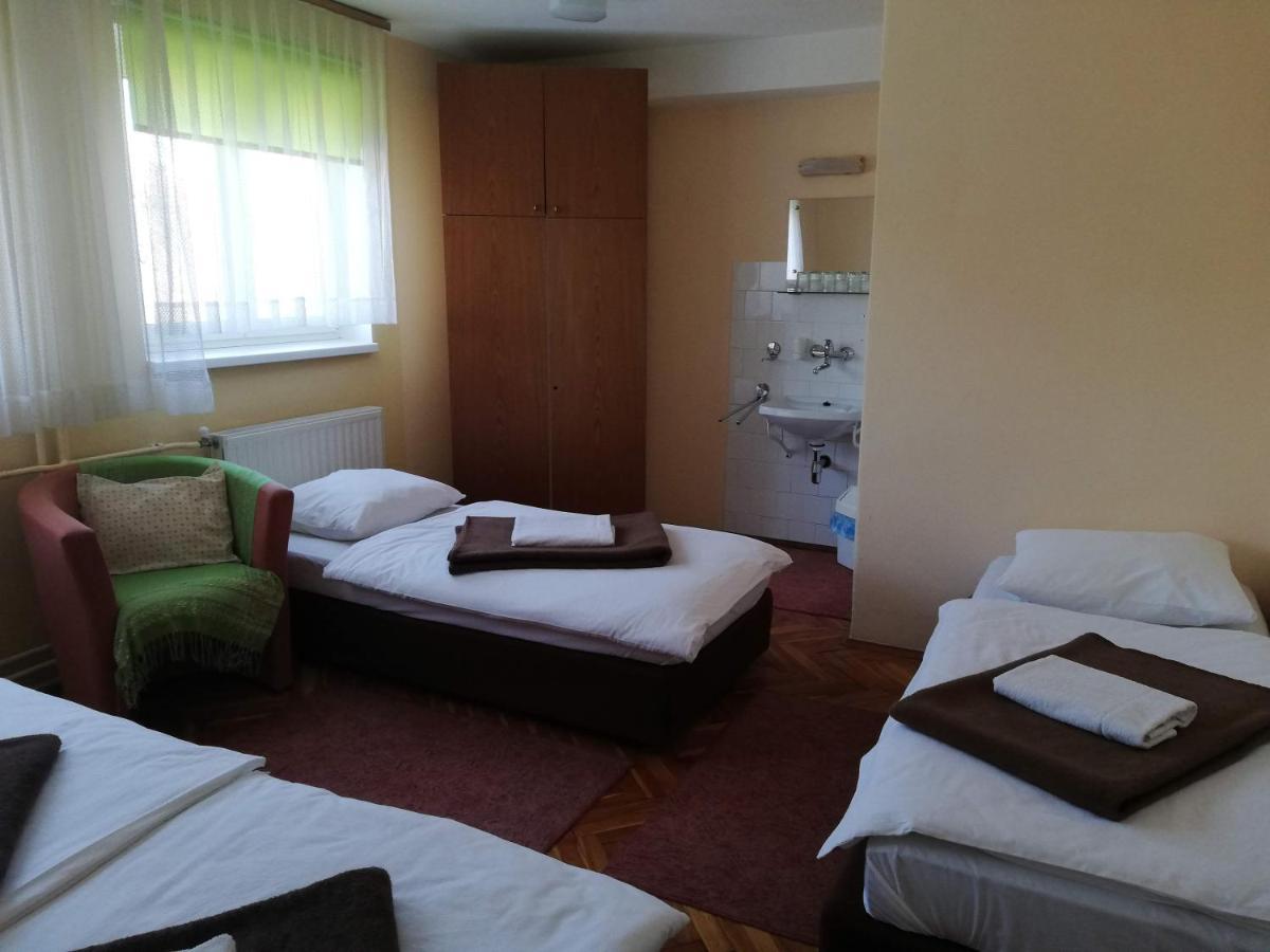 Guesthouse Arnika Fuzine Exterior photo