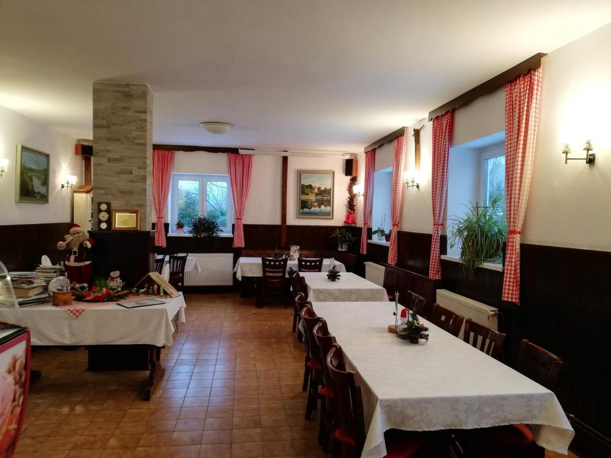 Guesthouse Arnika Fuzine Exterior photo